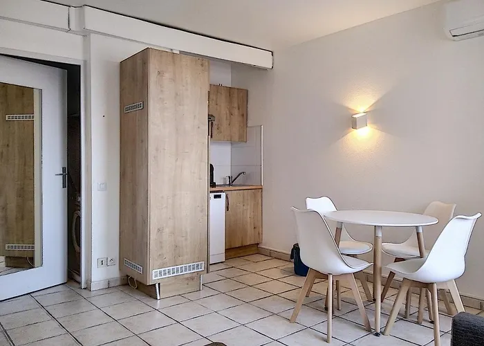 Graziella 503 Daire Juan-les-Pins